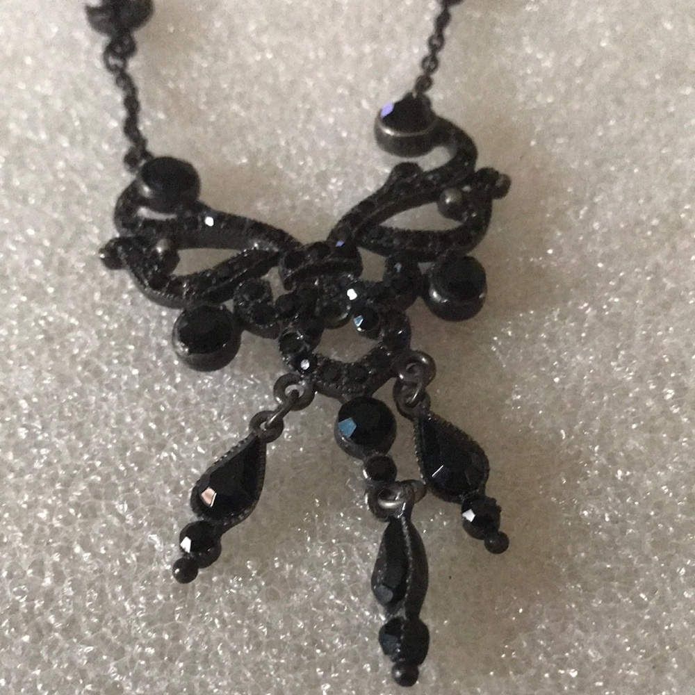 Black Statement Drop Necklace - Women Jewelry